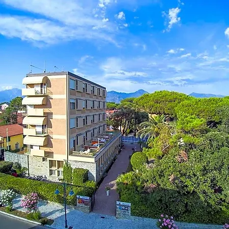 Ξενοδοχείο Battelli Marina di Pietrasanta